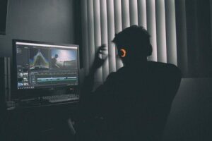 How To Choose The Right Video Editor For Your Needs